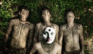 DKF: Śpiewający obrusik